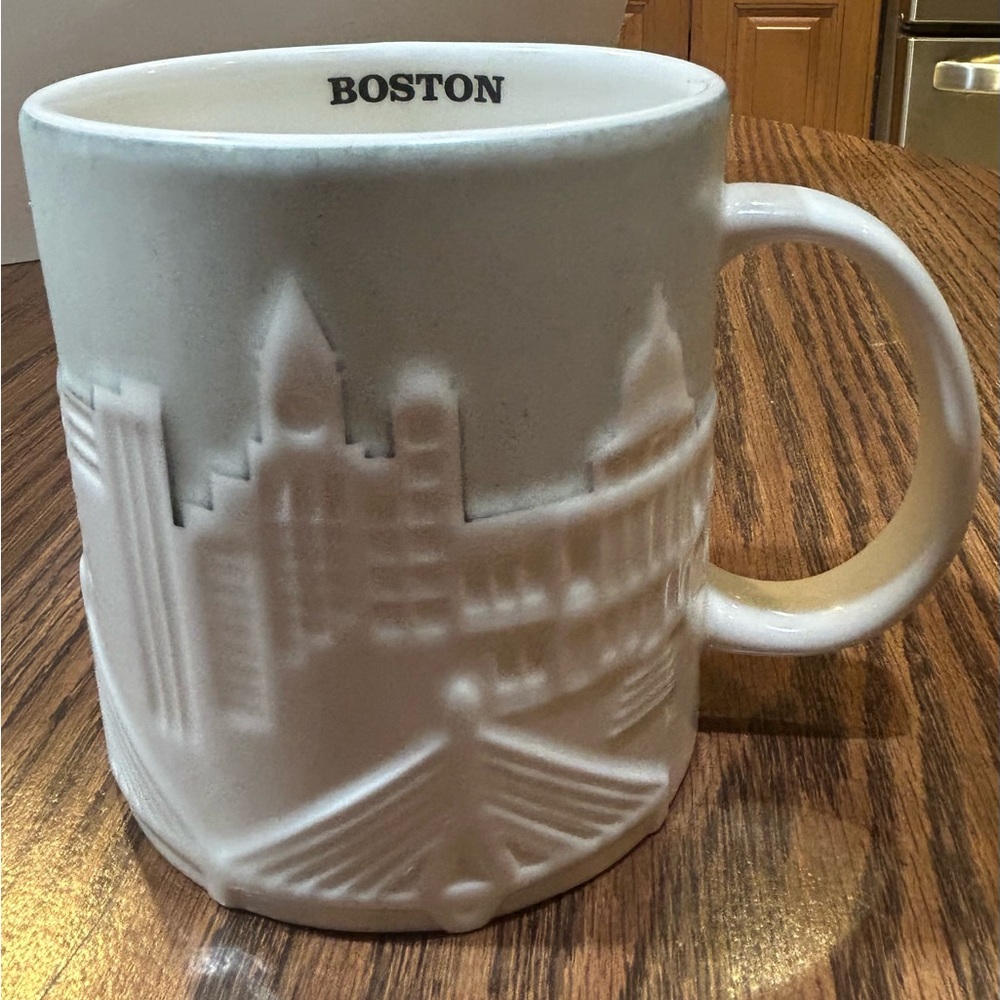 Starbucks 2012 Boston mug. Collector’s Series.